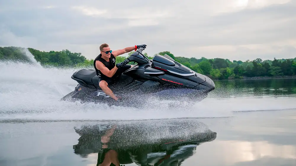 yamaha-waverunners-fx-4